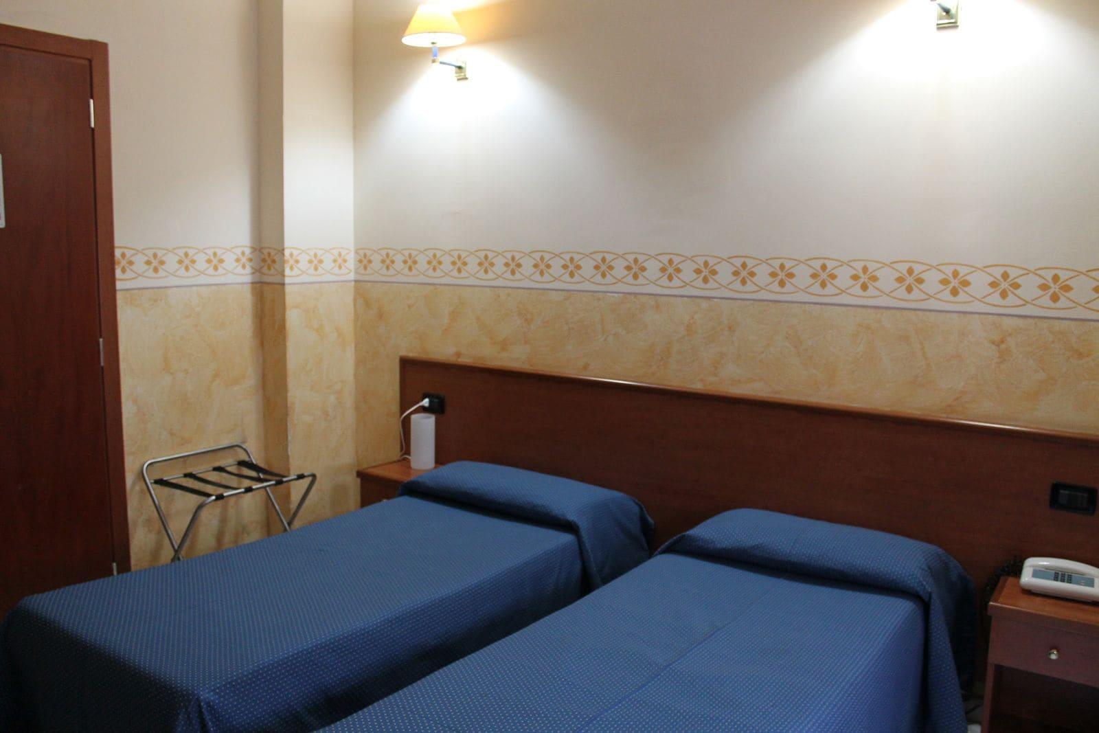 Hotel Lungomare 레조디칼라브리아 외부 사진